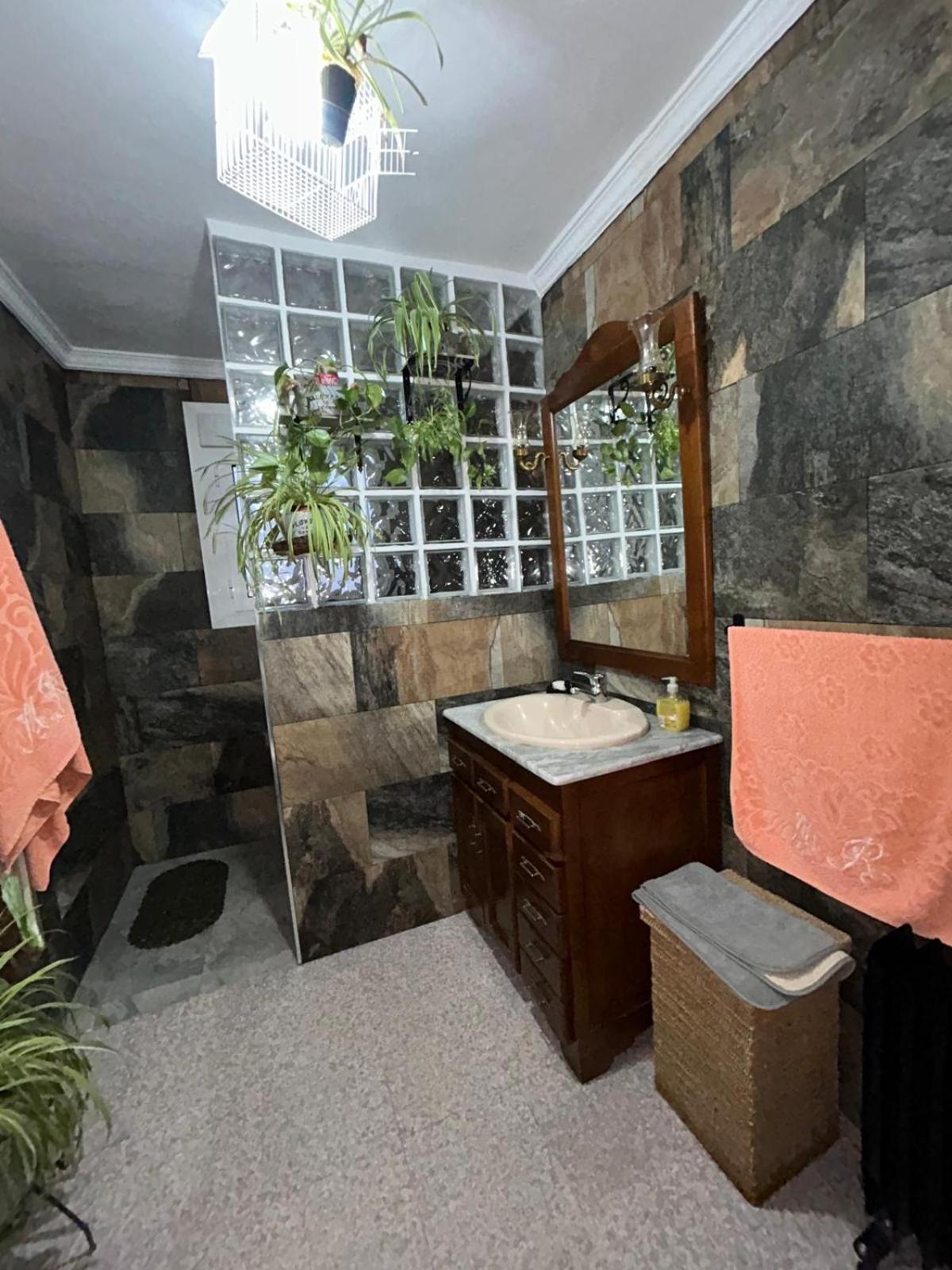 Cueva De La Abuela Villa Los Carriones Eksteriør billede